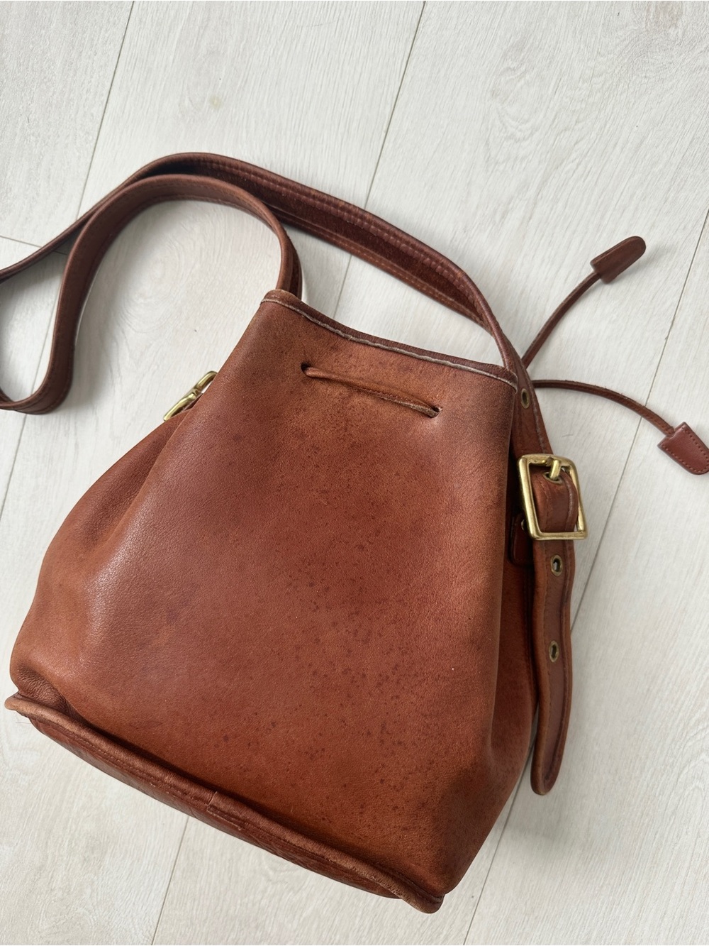 Vtg Coach 9952 Lula's Legacy Drawstring Bucket Leather Bag in British Tan - Picture 7 of 16